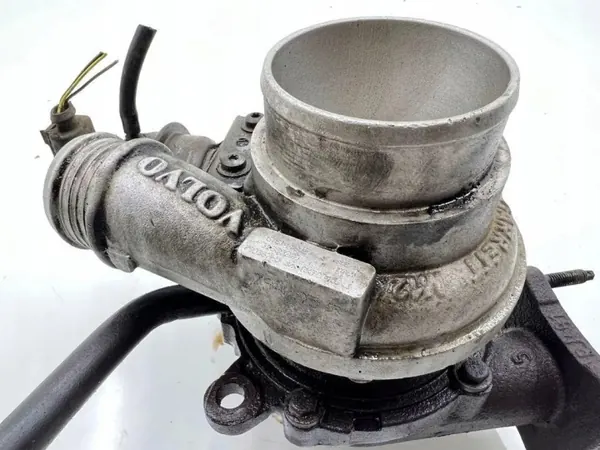 VOLVO V40 II 2.0D Turbolader 31380220 image 5