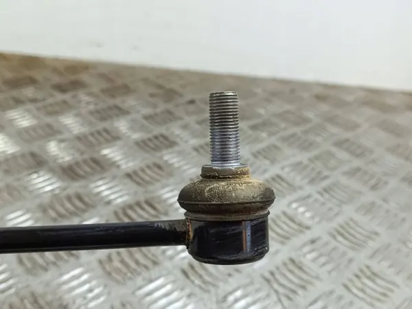 OEM FOB51900 Stabilisatorlenker vorne für KIA Stinger image 3