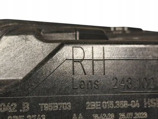 Porsche Macan dagrijlicht rechterkant OEM 95B953042B image 7