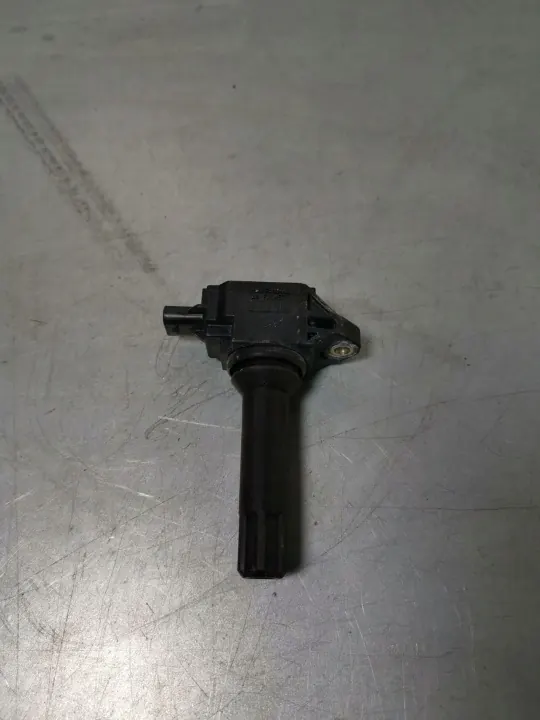 Subaru OE Zündspule OEM 6119J1 - Gebraucht image 2