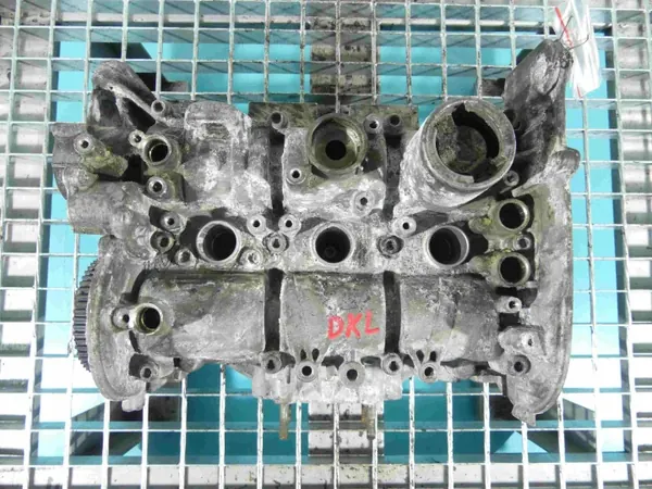 Juego de culata OEM IMPRK1294690 para Skoda Fabia III image 2