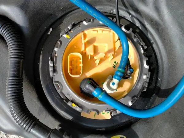 Tanque combustível OEM 310126173333 Audi A5 8W 3.0 TDI image 3