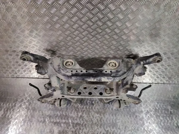 UTO21407 Sous-châssis arrière pour Ford Mustang VI 2016 image 8