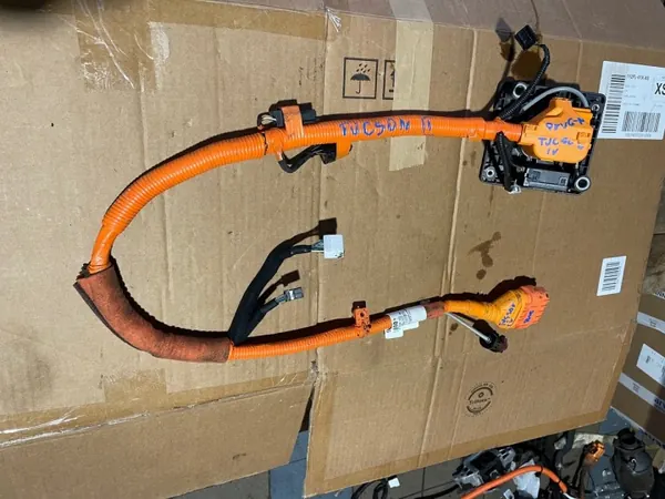 Hyundai Tucson IV Ladebuchse OEM 91682-CZ100 image 6