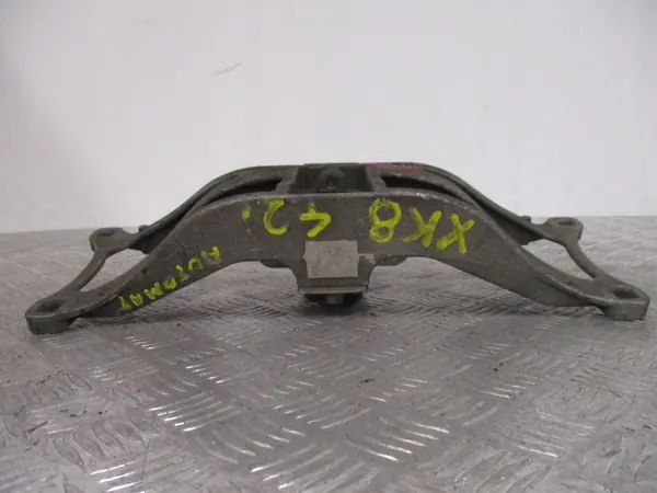 Versnellingsbaksteun Jaguar XK8 OEM 3W83-5060-AA image 4