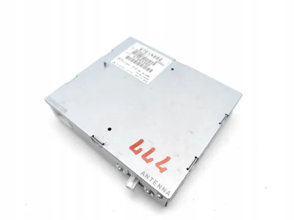 Amplificateur d'antenne Mitsubishi L200 OEM 8701A602 image 3