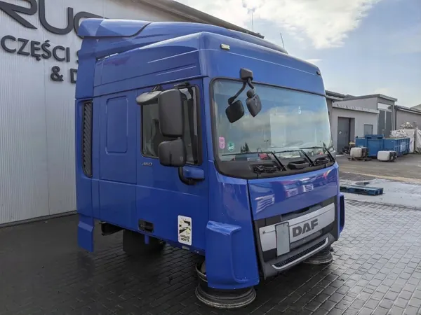 DAF XF 106 Kabine OEM KABINA XF 1O6 - Gebraucht image 8