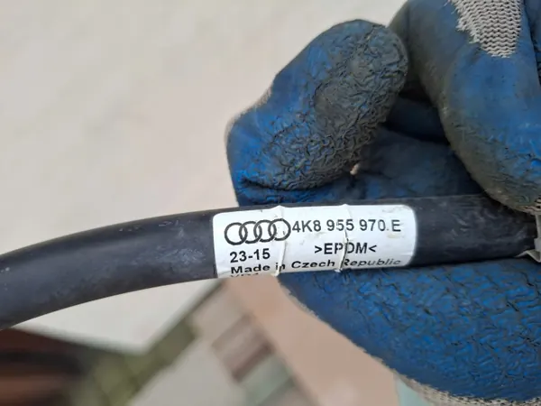 Audi RS6 C8 Ajovalopesuputki OEM 4K8955970E image 4