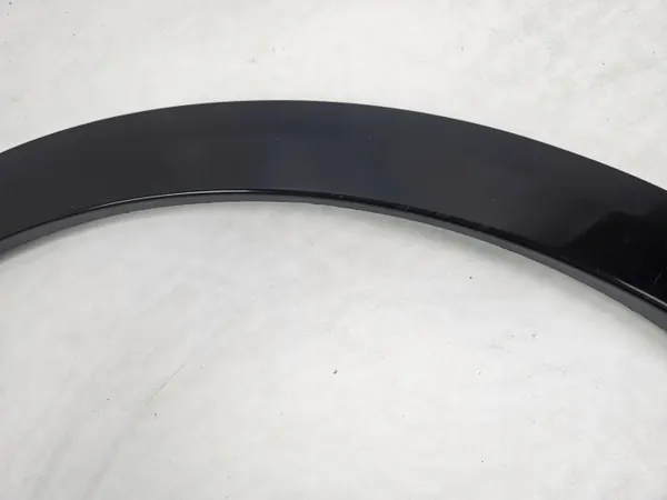 Audi Q2 2016 Para-lamas Traseiro Esquerdo OEM 81A853817A image 4