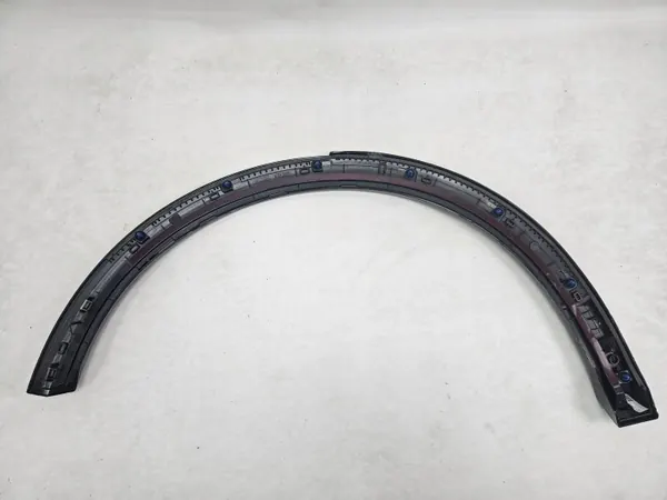 Audi Q2 2016 Para-lamas Traseiro Esquerdo OEM 81A853817A image 7