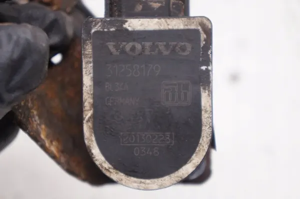 Sensor de Nivel Xenon OEM 31258179 para Volvo V40 II image 6