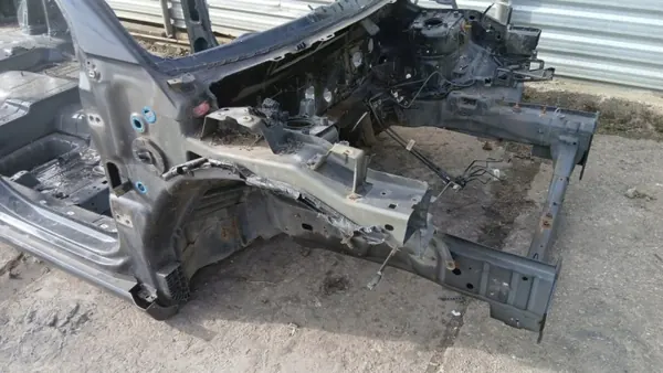 OEM PXR Oikea etuosan neljännespitkännikka FIAT FREEMONT I image 2