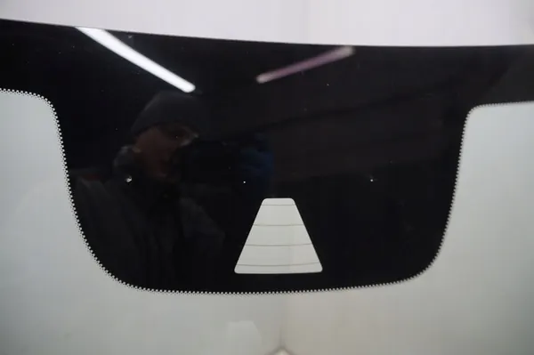 VOLVO XC90 II Frontscheibe beheizt 2018 image 4