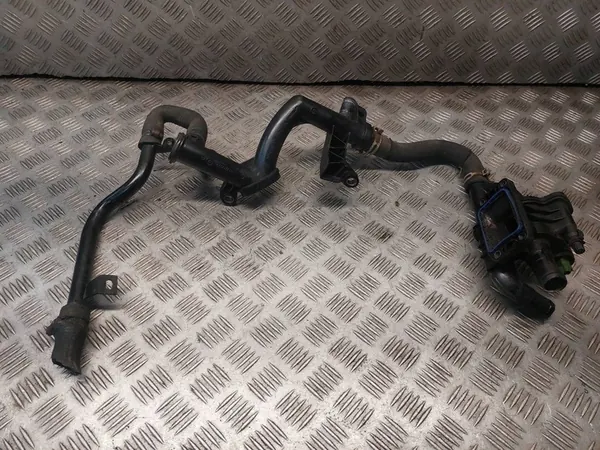 Carcasa de termostato + riel de agua Citroen Berlingo II 1.6 HDI image 2