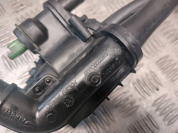 Carcasa de termostato + riel de agua Citroen Berlingo II 1.6 HDI image 4