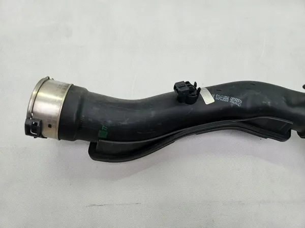 Tubo de intercooler BMW X5 E70 E71 11617807986 image 3