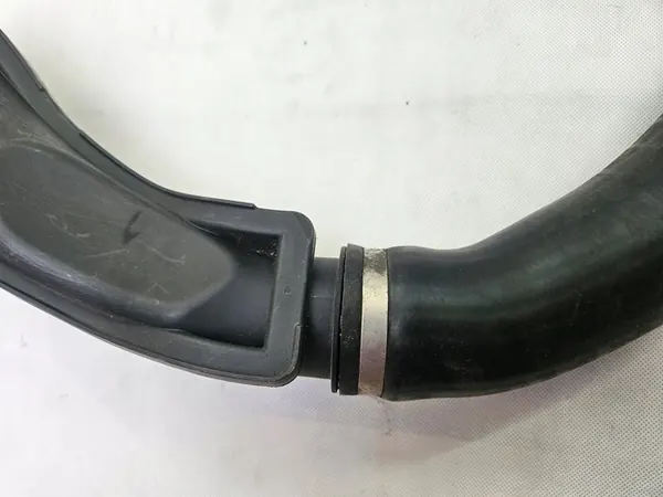 Tubo de intercooler BMW X5 E70 E71 11617807986 image 9