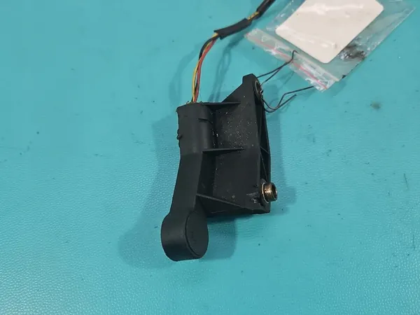 Sensor de posición del árbol de levas Opel Astra II G 90536064 5WK96060 image 5