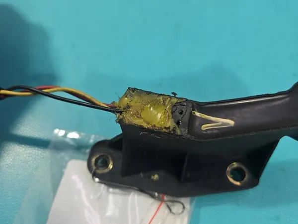 Sensor de posición del árbol de levas Opel Astra II G 90536064 5WK96060 image 7