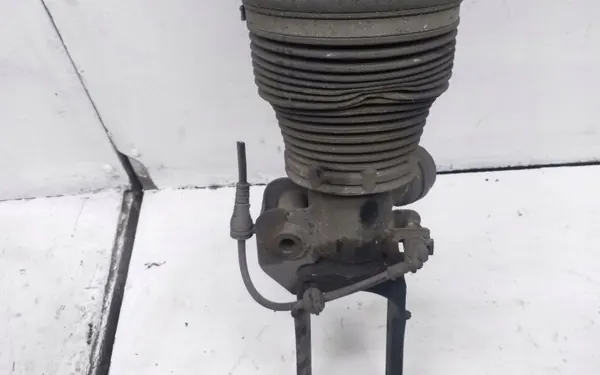 Vorderer linker Luftdämpfer OEM 7L8616039A Audi Q7 image 3