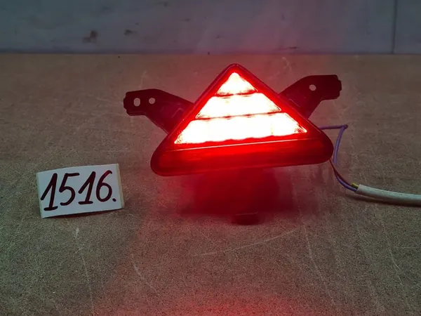 HYUNDAI I30 III N-LINE FASTBACK 2017- Lampe Stop 92405-S01 image 3