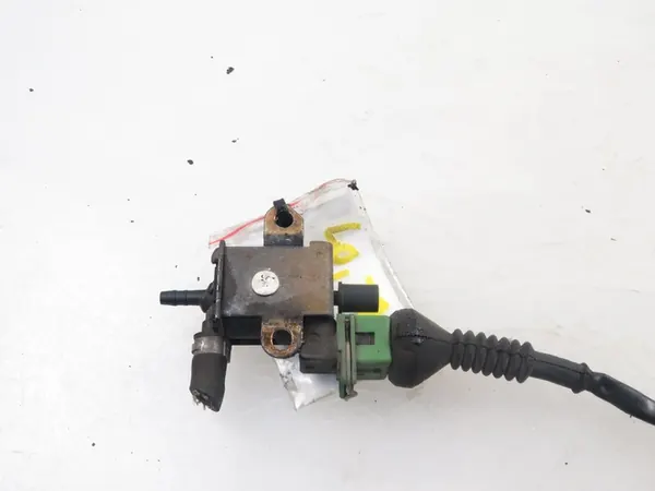 Válvula de vácuo Audi A6 1.8 T image 5