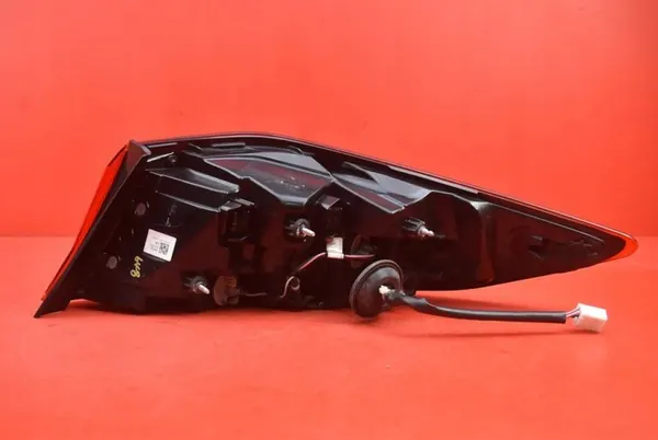 Luz Trasera Izquierda Hyundai Elantra 2019-2020 92401F2500 image 5