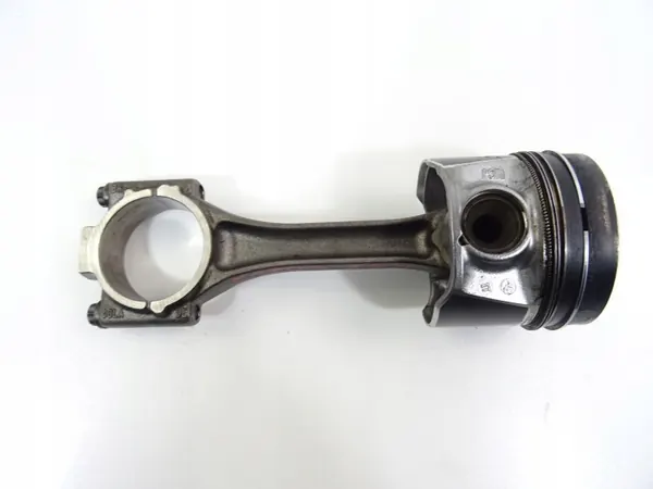 Skoda OE Kolv & Staket Set - Begagnad OEM image 3