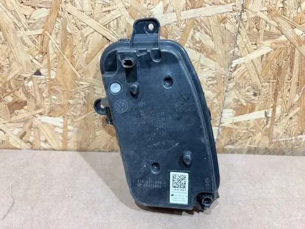 Farol Halogéneo Direito Dianteiro VW ID.4 OEM 11A941056A image 4