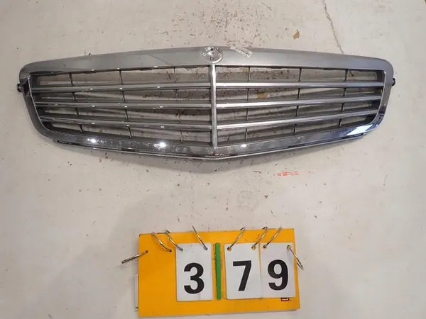 Griglia anteriore MERCEDES C-KLASA W204 2007-2011 A2048801483 image 2