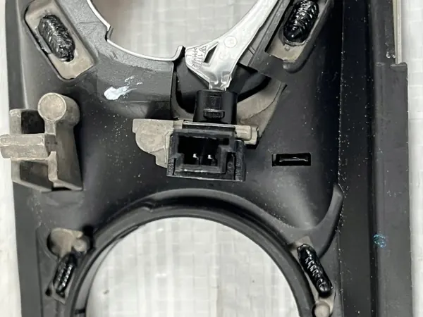 Suporte de copos Porsche 991 OEM 99155228190 - Usado image 7