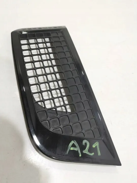 Land Rover Defender I luchtinlaat OEM N8B2280B11 image 3