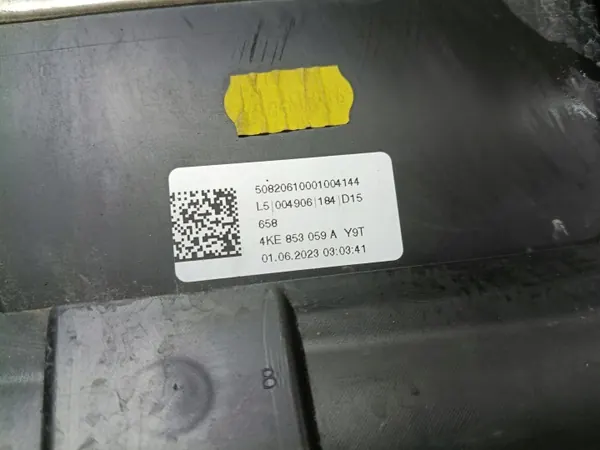 Audi E-Tron Türleiste OEM 4KE853059A0 Links Vorne image 6