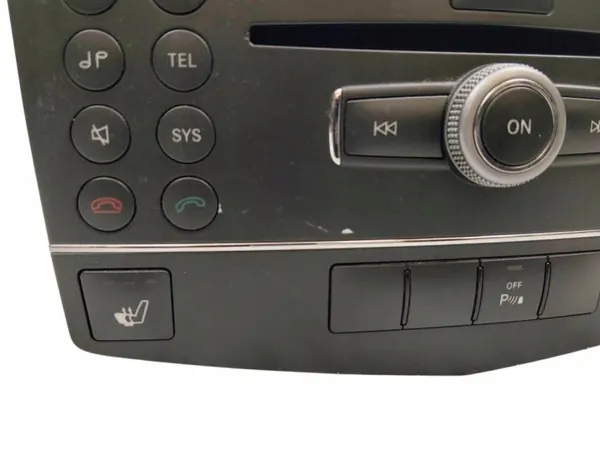 Radio navigaatiolla Mercedes-Benz OEM A2048700694 image 2