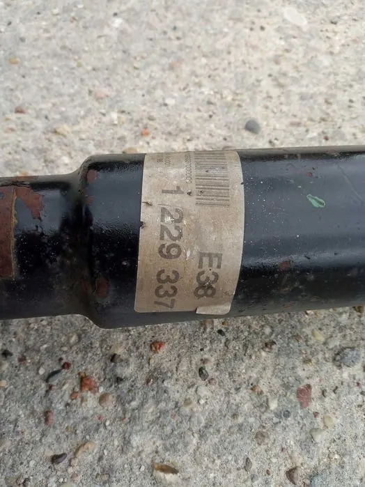 BMW E38 735iL Drivaxel 1229337 image 3