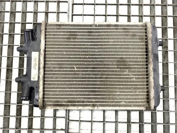 DODATKOWA CHŁODNICA WODY AUDI A7 4G 4.0 560KM 8K0121212C 10-18 RADIATOR image 2