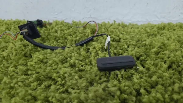 Bagageutsläpp Mikroswitch Opel Insignia A Vauxhall Meriva B OEM image 2