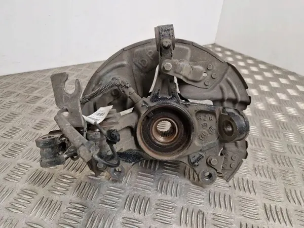 OEM 9825606280 Etupyörän navan - Peugeot 308 2021 image 3