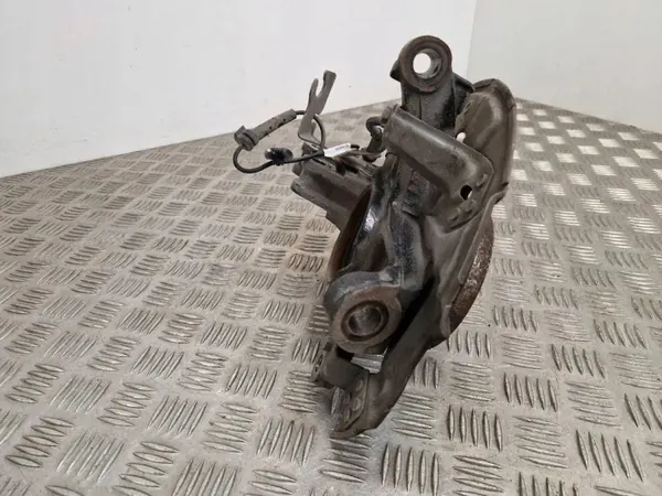 OEM 9825606280 Etupyörän navan - Peugeot 308 2021 image 4