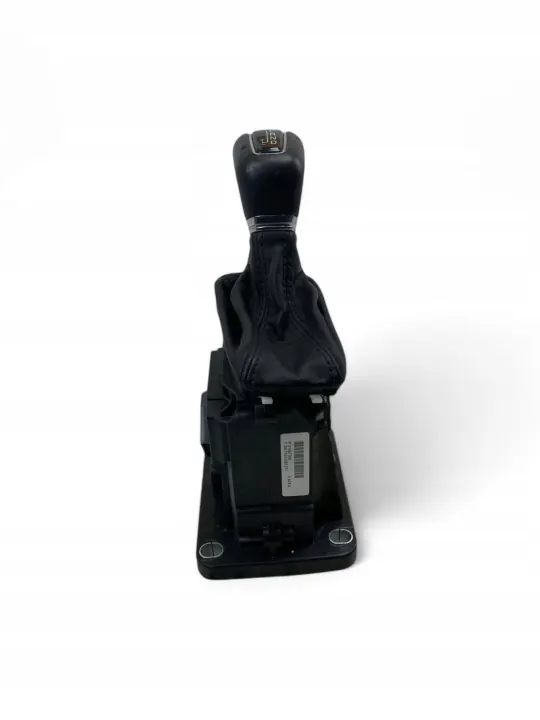 Volvo XC60 2019 Växelspak OEM P31437769 image 4