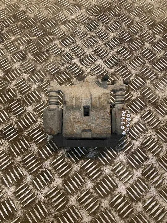 Rechter Hinterradbremszylinder SUBARU FORESTER 26692FG000 image 2