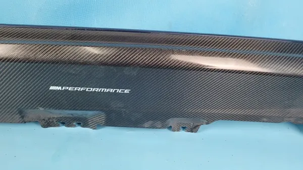 BMW X6 G06 Estribo Carbono Esquerdo OEM 8069995 image 5