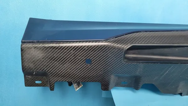 BMW X6 G06 Estribo Carbono Esquerdo OEM 8069995 image 7