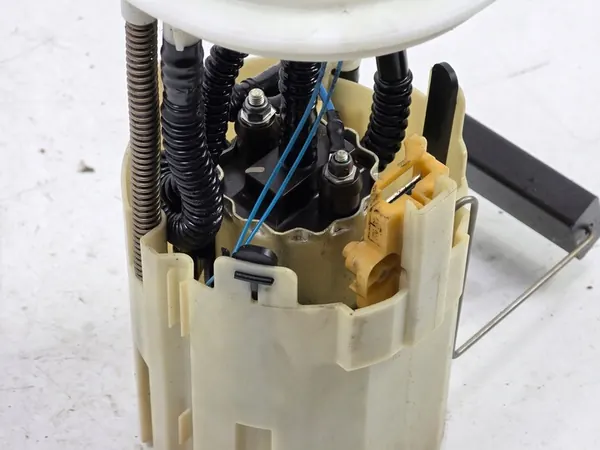 Sensor de bomba de combustible VITO W639 2.2 CDI A6394701494 image 3