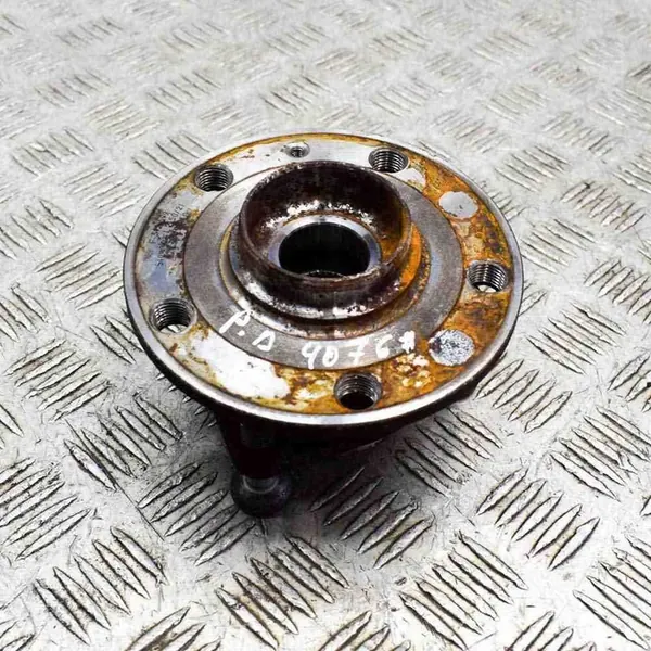 Skoda Octavia Mk4 2022 Cuscinetto ruota anteriore destro image 2