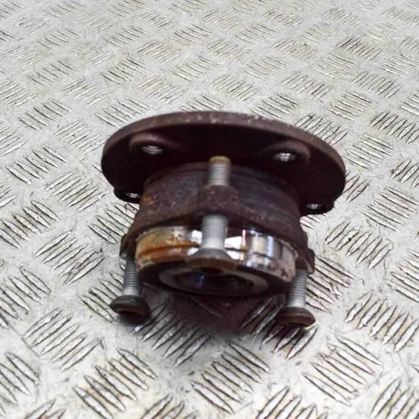 Skoda Octavia Mk4 2022 Cuscinetto ruota anteriore destro image 3