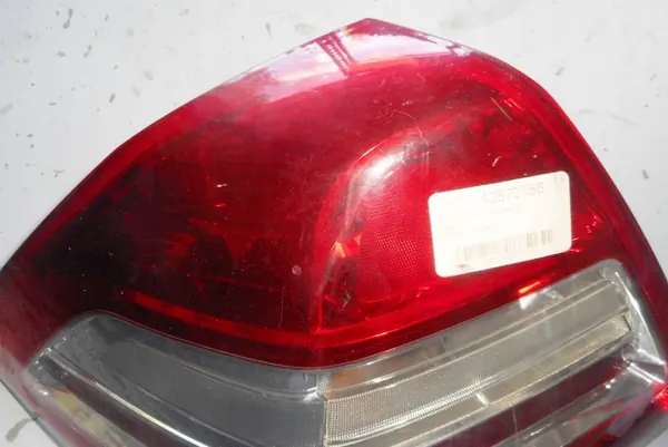 Lámpara trasera izquierda Renault Megane II Sedan 8200757700 image 4