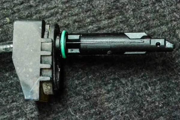 Voorste Linker ABS-sensor Mercedes-Benz C (W205) A0575451728 image 3