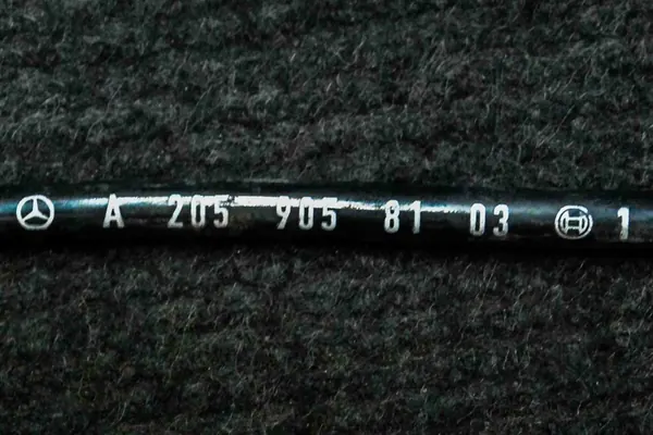 Voorste Linker ABS-sensor Mercedes-Benz C (W205) A0575451728 image 5