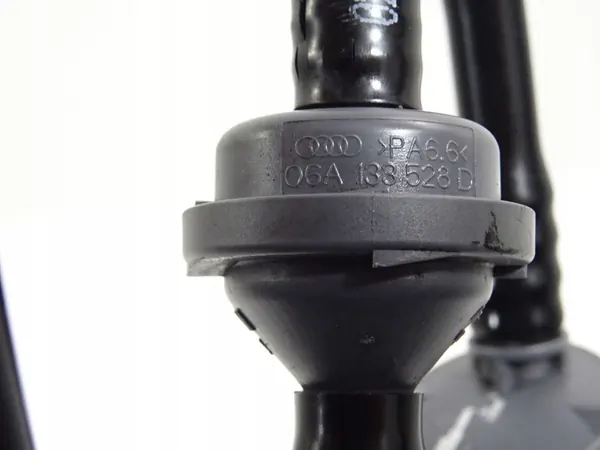 VW Touran Lift 1.6 TDI Vakuumschlauch 1K0611933AG image 6